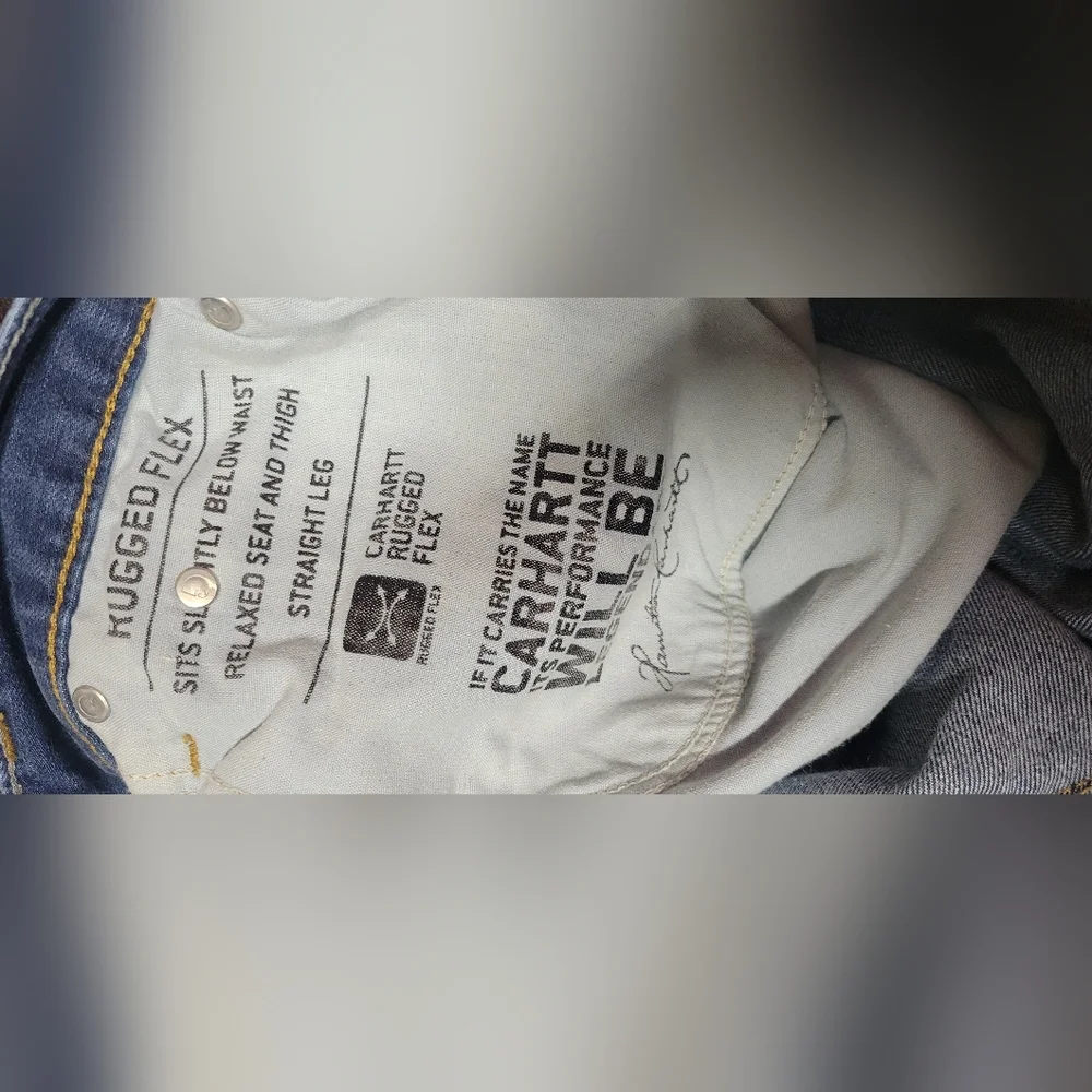 Carhartt Men's Relaxed Fit Dark Blue Jeans - Picture 8 of 8